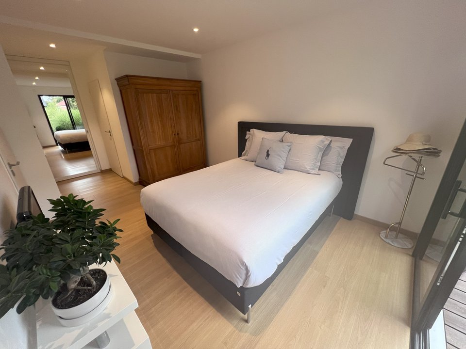 /picture/helios/116215201/59 GEORGES/3_2026-04-10CEST18h00-09.jpg